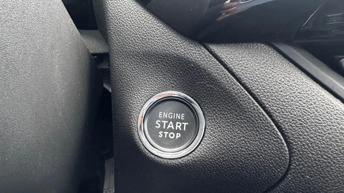 1.6 TURBO HYBRID 225PK LEVEL 4 GS AUTOMAAT / NAVI / LEDER / CLIMA / LED / PDC / AGR / 18" LMV / KEYLESS / WINTERPAKKET / BLUETOOTH / ADAPT. CRUISECONTROL  !!