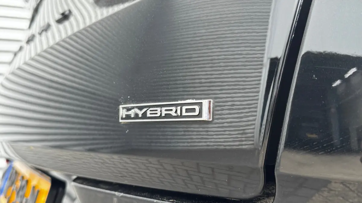 1.6 TURBO HYBRID 225PK LEVEL 4 GS AUTOMAAT / NAVI / LEDER / CLIMA / LED / PDC / AGR / 18" LMV / KEYLESS / WINTERPAKKET / BLUETOOTH / ADAPT. CRUISECONTROL  !!