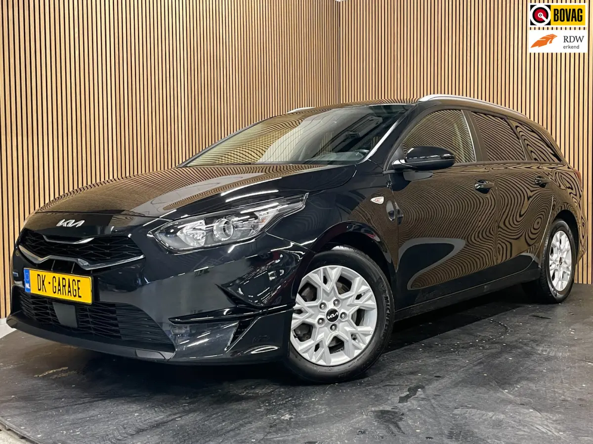 1.0 T-GDi DynamicLine|APPLE CARPLAY, ANDROID AUTO|STOEL-,STUURVERW|CAMERA|CRUISE,CLIMATE|1E EIG.|INCL.BTW|