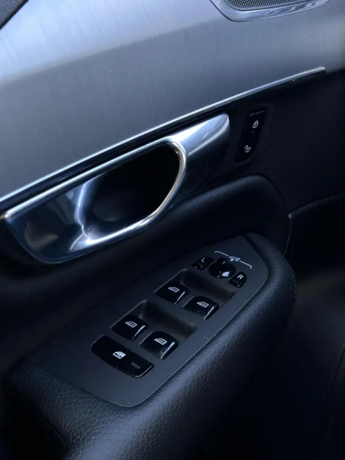 2.0 T8 Twin Engine AWD Inscription 7p. Leer, Camera, Auto pilot..