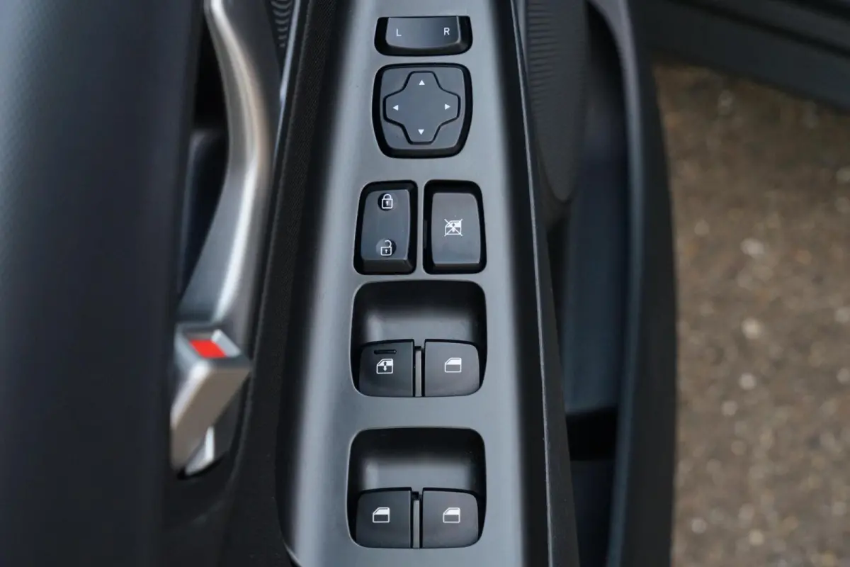 1.0 T-GDI Comfort, NL, CarPlay, cruise, camera