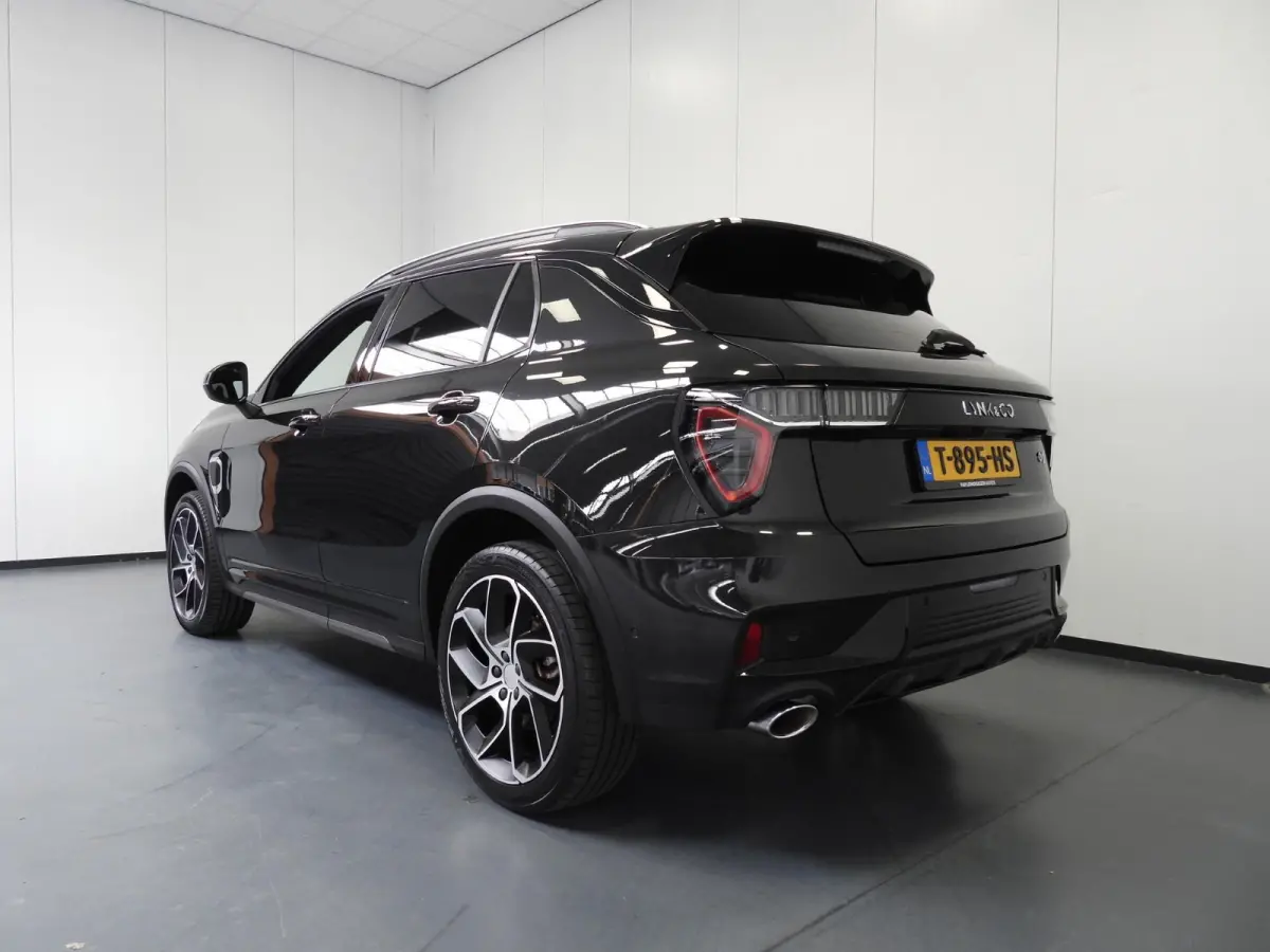 1.5 PHEV BlackLine ZWARTE HEMEL/360CAM/SCHUIFDAK/LED/20"LMV!