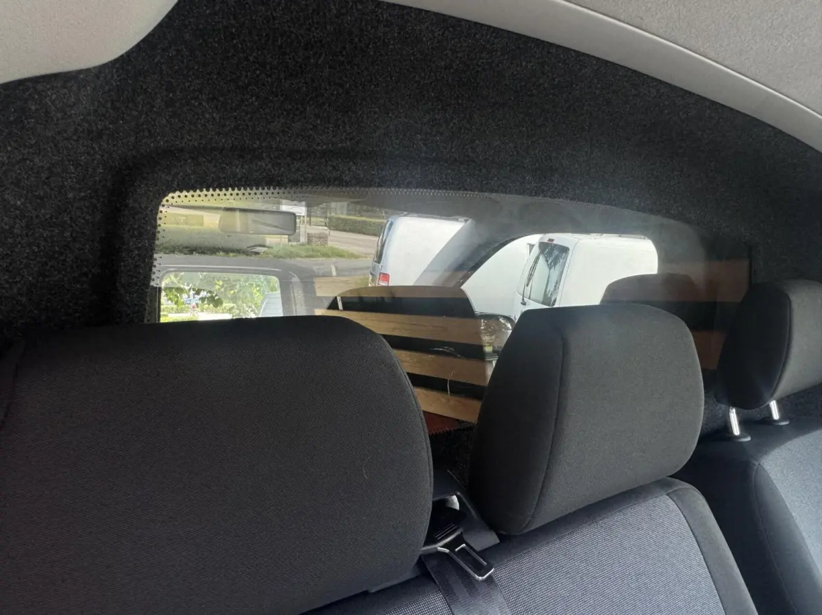 2.0 TDI L1H1 | Airco | Trekhaak |