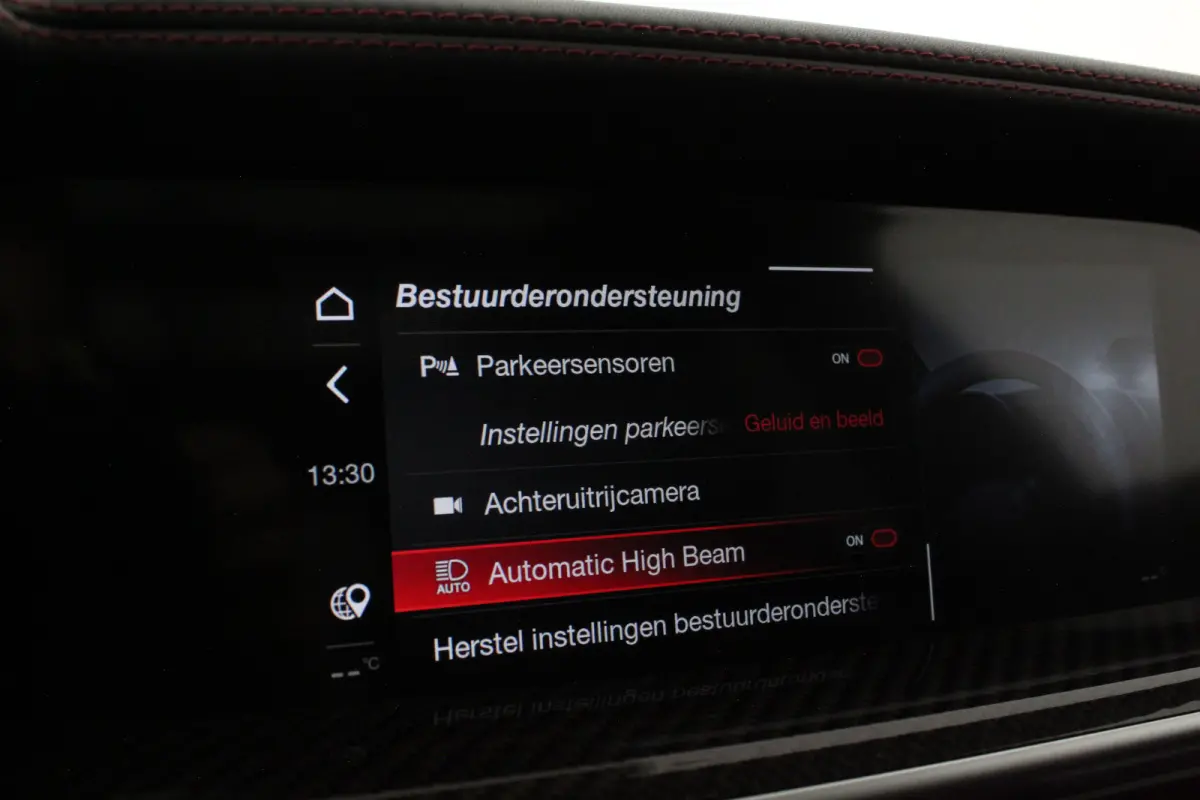 2.0 T AWD Veloce > 280pk/Akrapovic/Pano.schuif/21Inch Turismo/Trekhaak...