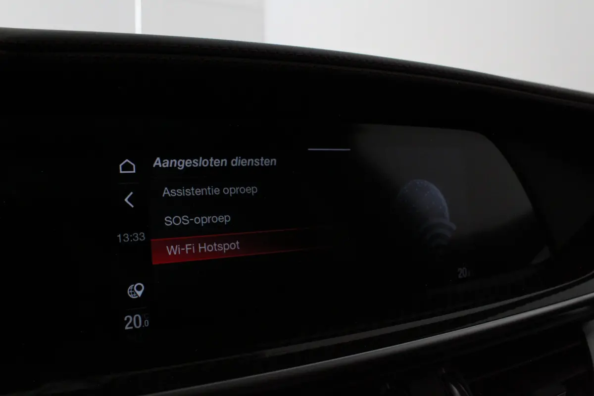 2.0 T AWD Veloce > 280pk/Akrapovic/Pano.schuif/21Inch Turismo/Trekhaak...