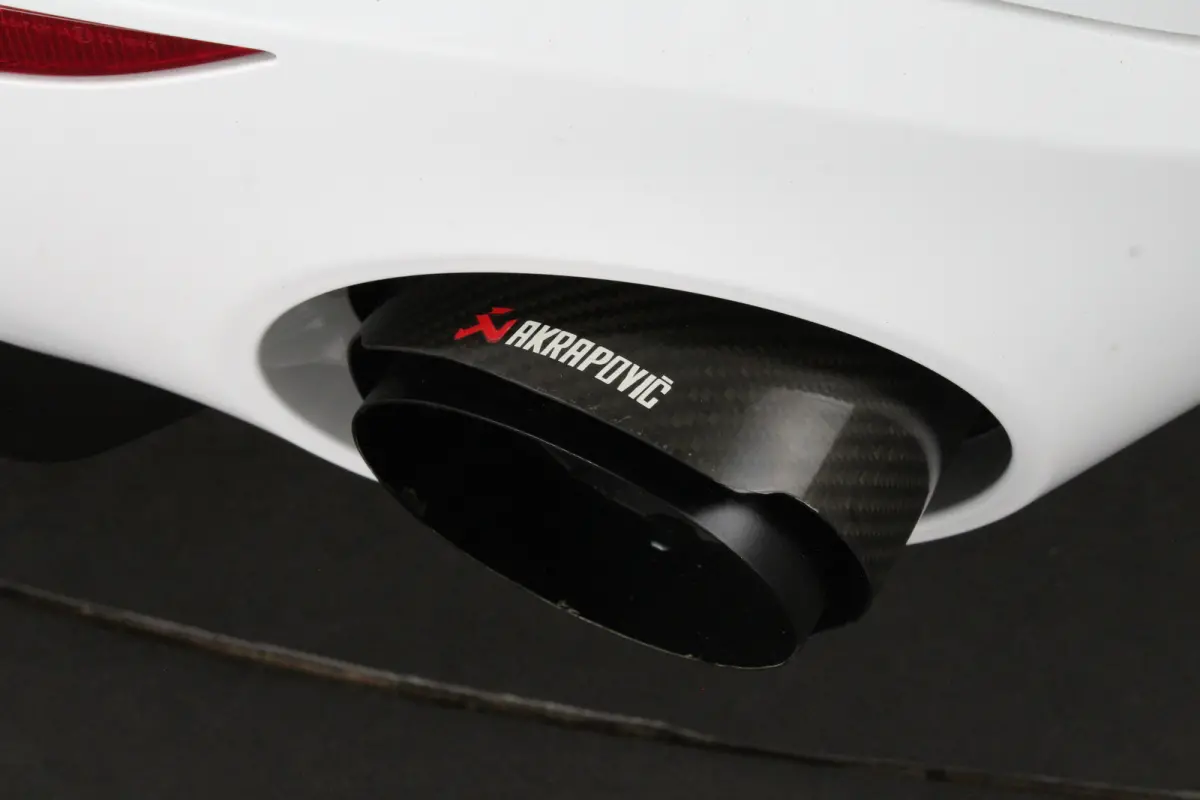 2.0 T AWD Veloce > 280pk/Akrapovic/Pano.schuif/21Inch Turismo/Trekhaak...