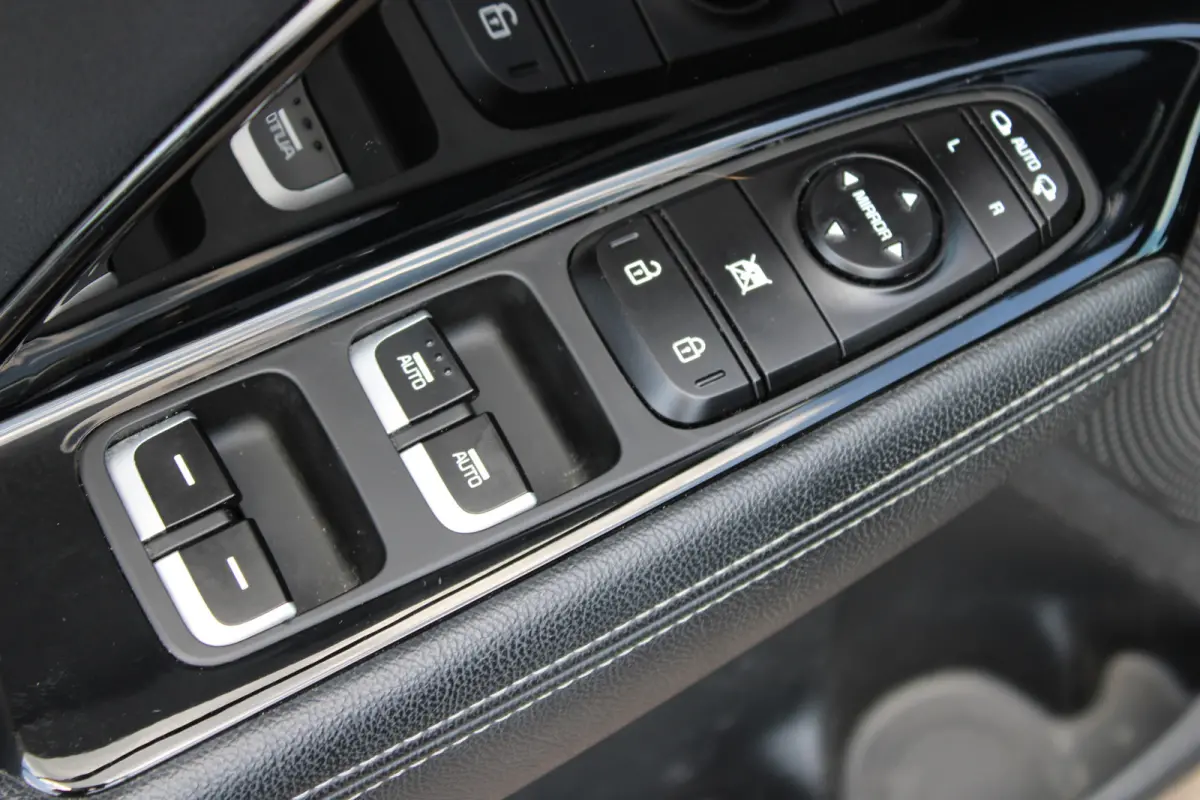 1.6 GDi Hybrid DynamicLine