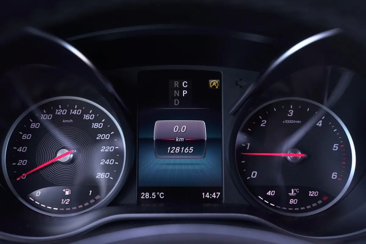 300d 4-MATIC Lang AMG Line Dubbel Cabine NAP 2x Elek. schuifdeur, Leder Beige, Distronic, 360 Camera, LED, Trekhaak