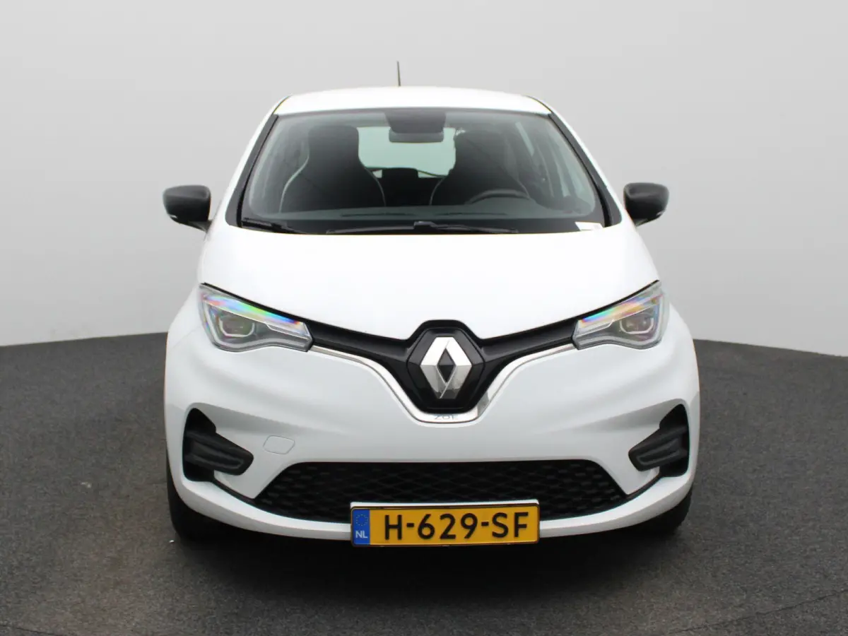 R110 Life 52 kWh | WORDT VERWACHT | APPLE CARPLAY - ANDROID AUTO | CLIMATE CONTROL | CRUISE CONTROL | KEYLESS | NAVIGATIE |