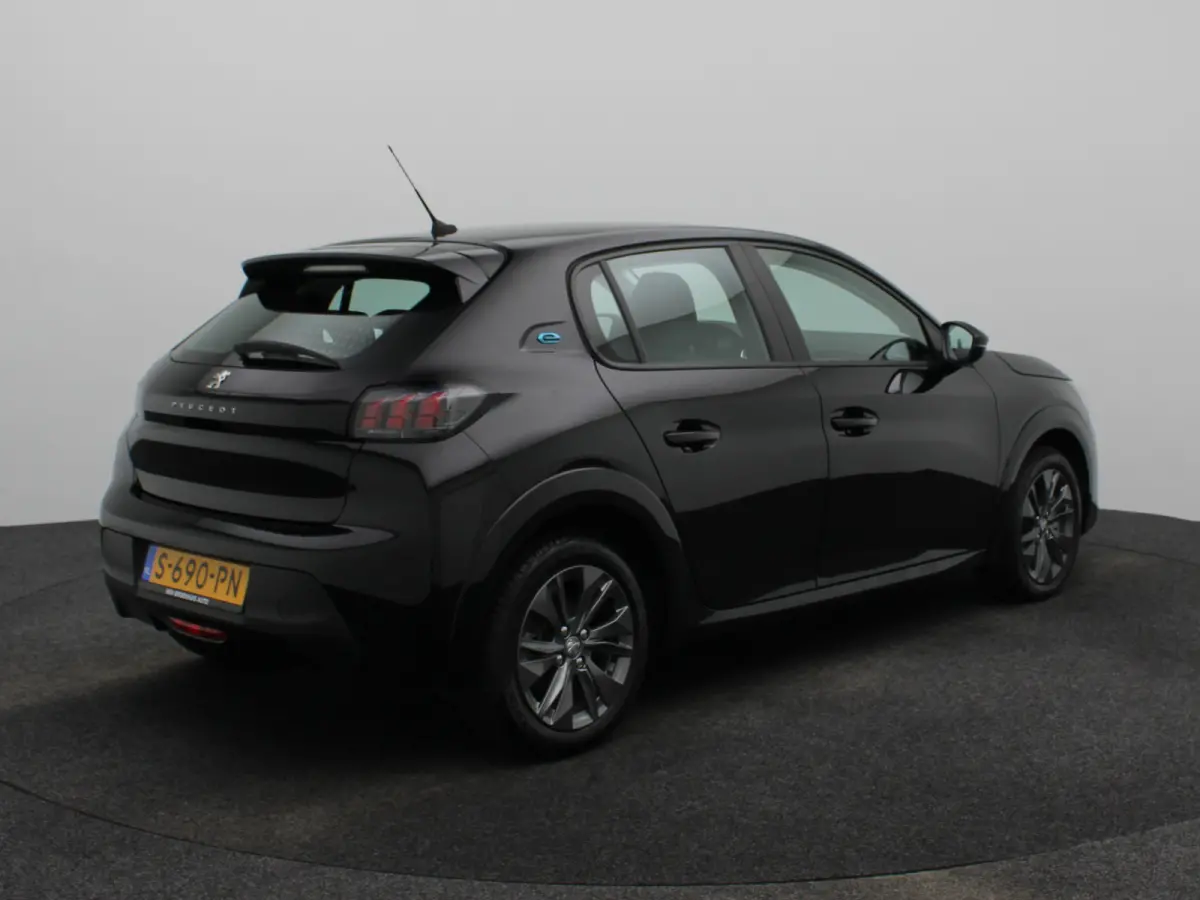 EV Active Pack 50 kWh | SOH 100%| Navi | PDC | Cruise | Clima | Apple carplay/ Android auto |