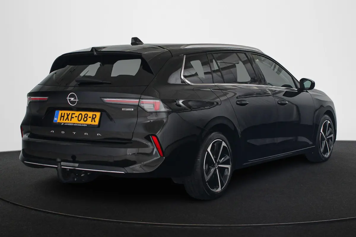 1.6 Turbo Plug In Hybrid Business Elegance Trekhaak Winterpakket