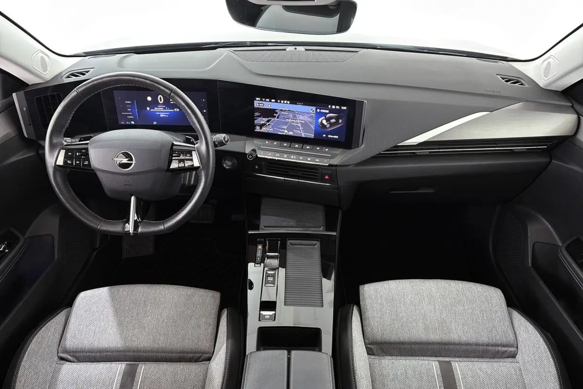 1.6 Turbo Plug In Hybrid Business Elegance Trekhaak Winterpakket