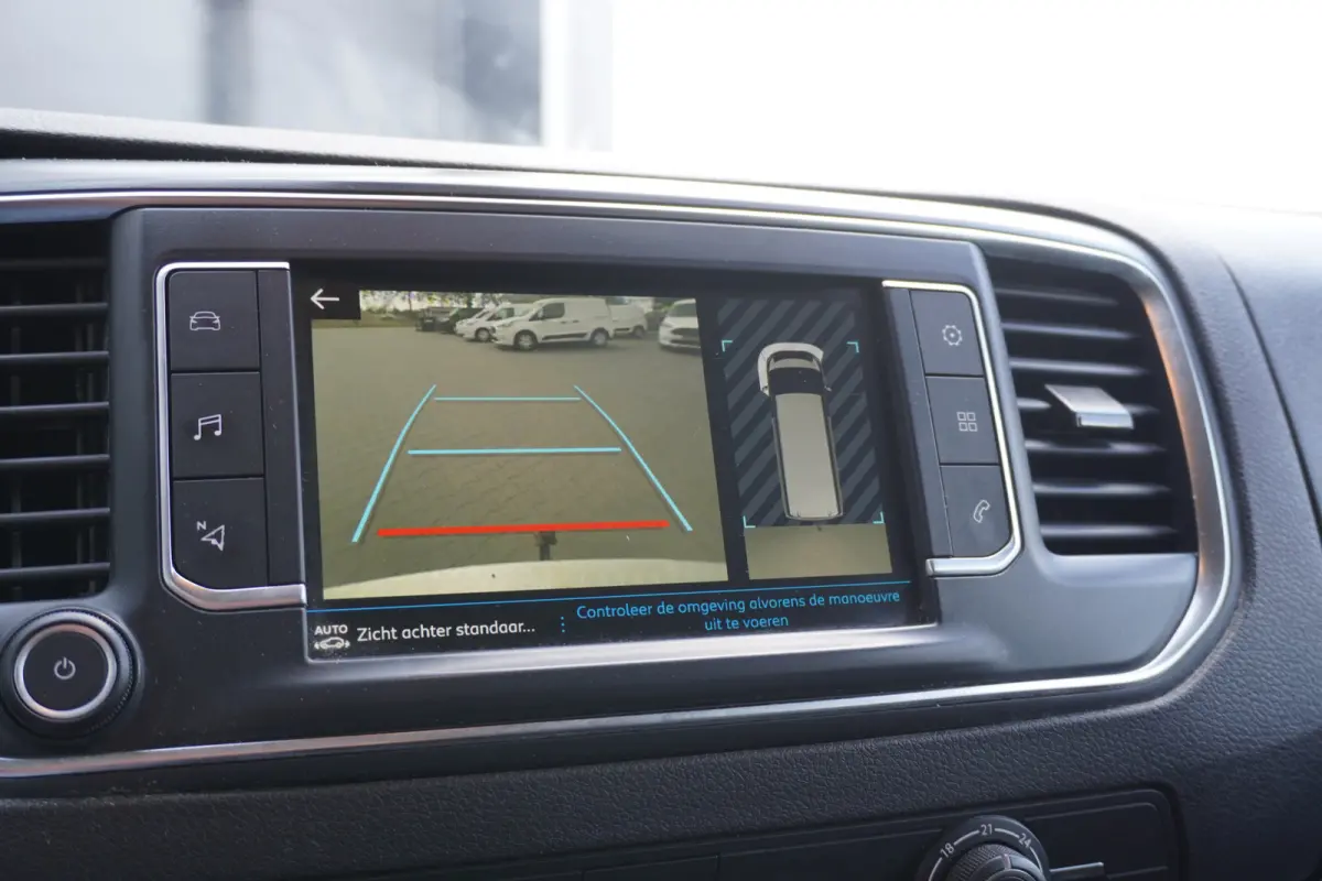 2.0 BlueHDI 180PK Dubbel Cabine Automaat EURO 6 - Airco - Navi - Cruise - €17.900,- Excl.