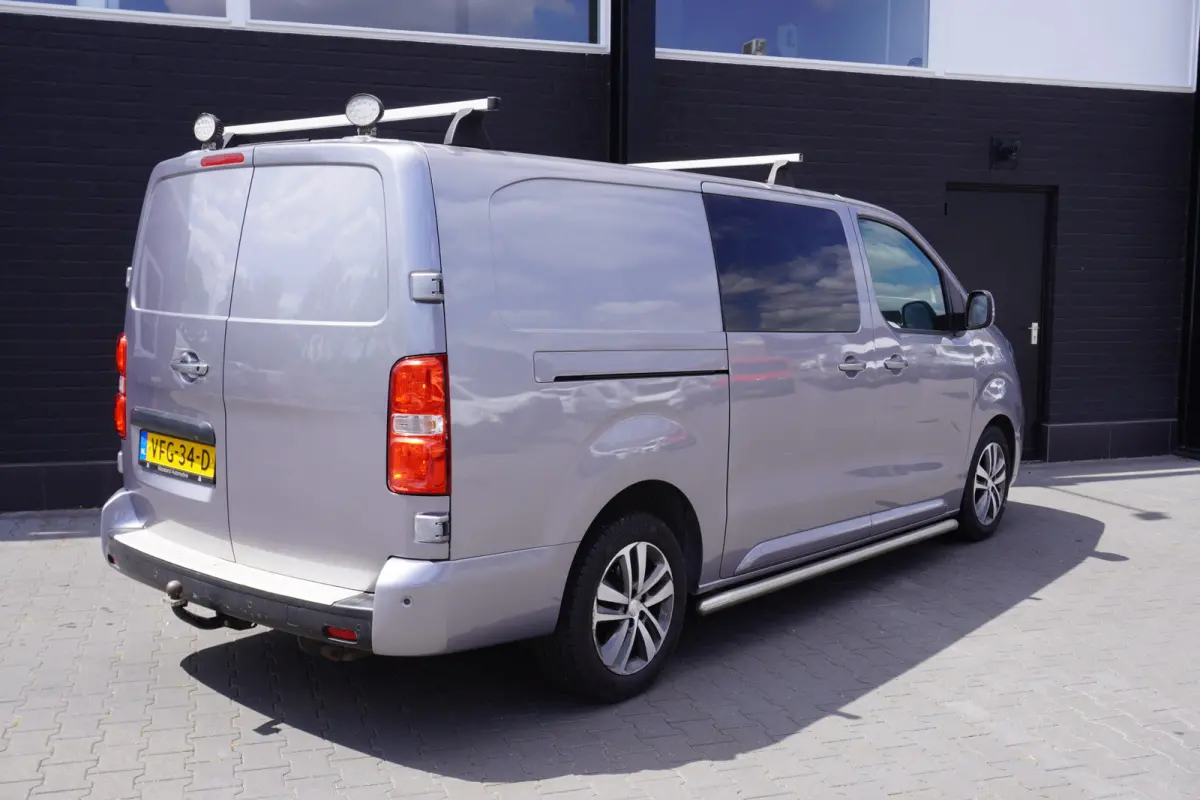 2.0 BlueHDI 180PK Dubbel Cabine Automaat EURO 6 - Airco - Navi - Cruise - €17.900,- Excl.
