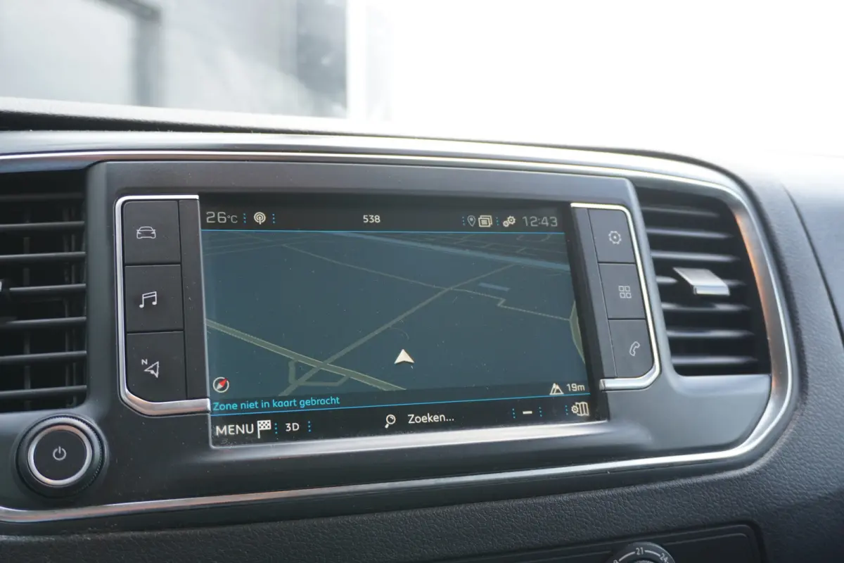 2.0 BlueHDI 180PK Dubbel Cabine Automaat EURO 6 - Airco - Navi - Cruise - €17.900,- Excl.