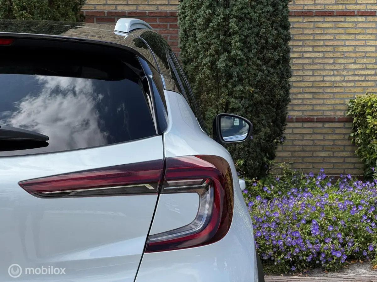 1.6 E-Tech Plug-in Hybrid 160 Intens 360-Camera*Carplay