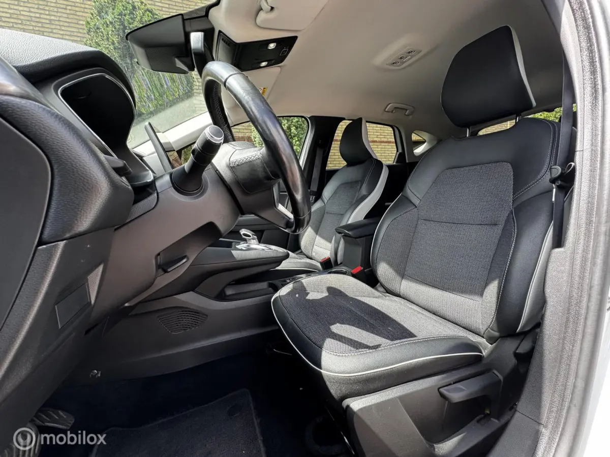 1.6 E-Tech Plug-in Hybrid 160 Intens 360-Camera*Carplay