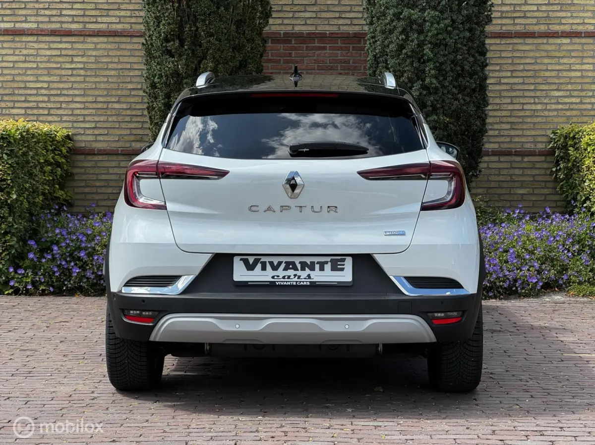 1.6 E-Tech Plug-in Hybrid 160 Intens 360-Camera*Carplay