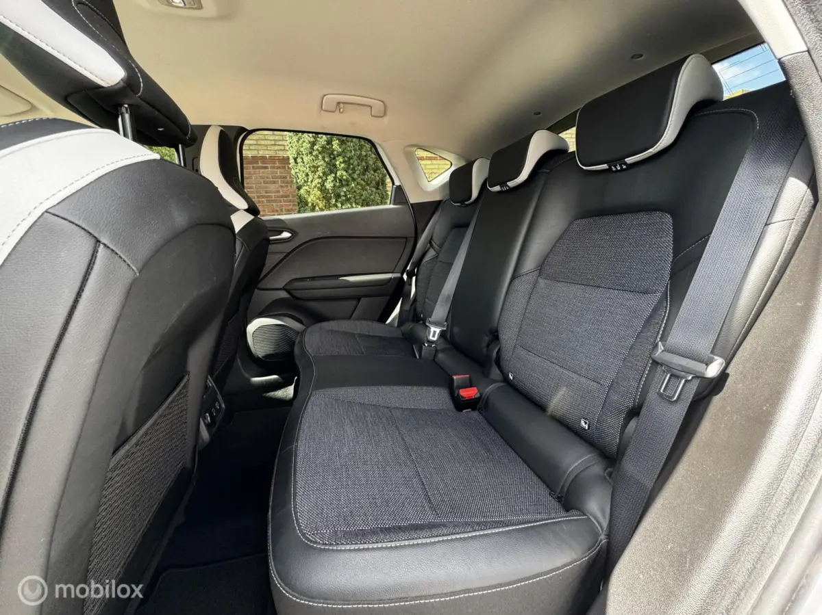 1.6 E-Tech Plug-in Hybrid 160 Intens 360-Camera*Carplay
