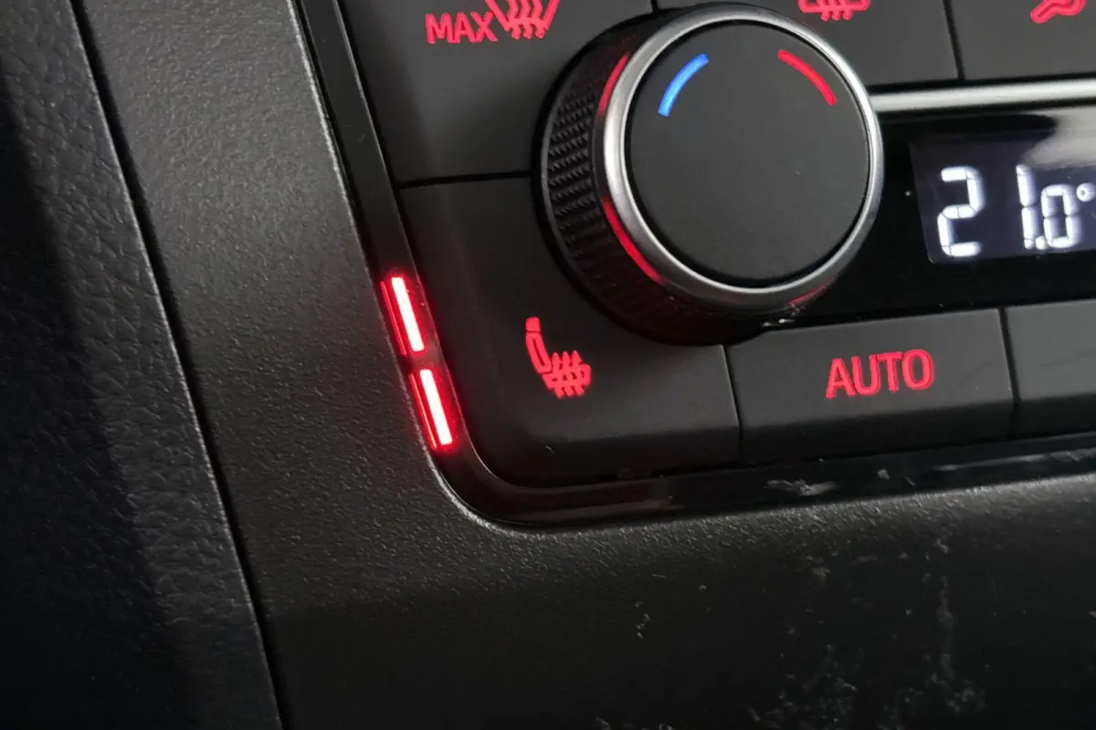 1.0 TSI Style Business Connect Automaat Trekhaak Stoelverwarming Virtual LED