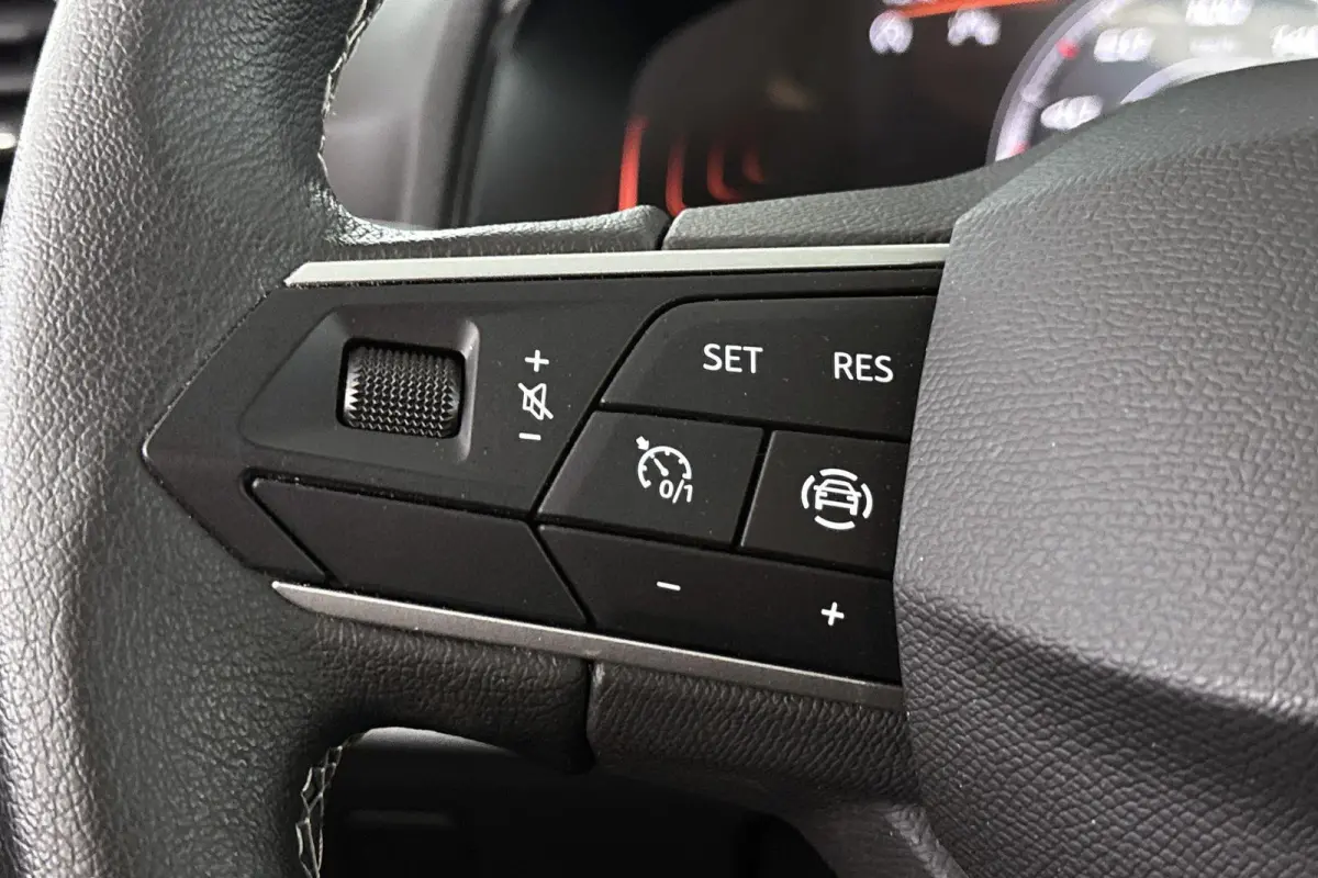 1.0 TSI Style Business Connect Automaat Trekhaak Stoelverwarming Virtual LED