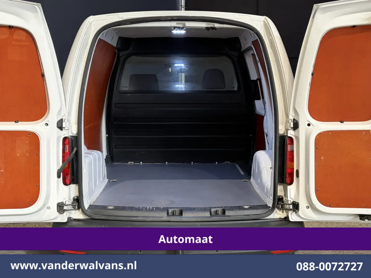 2.0 TDI 102pk Automaat L1H1 Euro6 Airco | Navigatie | Apple Carplay | Cruisecontrol | 1500kg Trekhaak Android Auto, Parkeersensoren