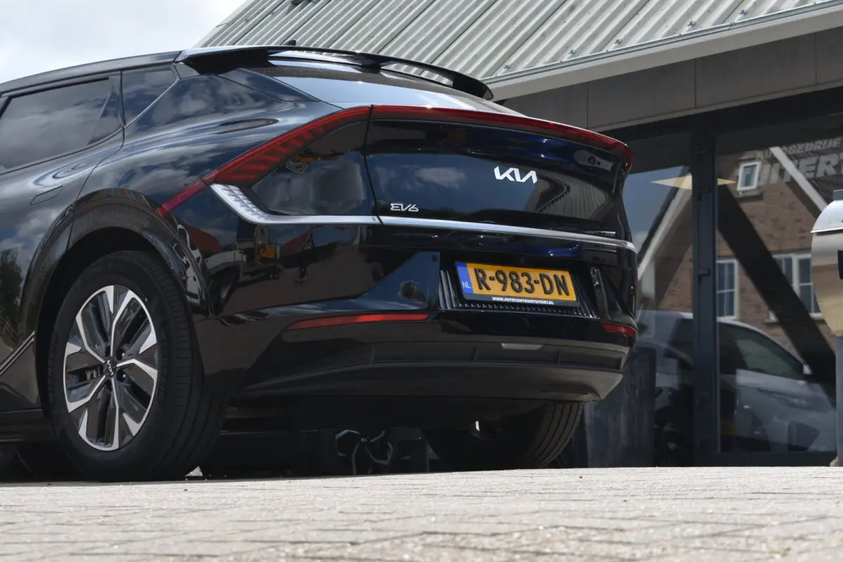 Plus 58 kWh SOH 100% | STOELKOELING | STOELVERWARMING | MERIDIAN | NAP | CAMERA | STUURVERWARMING