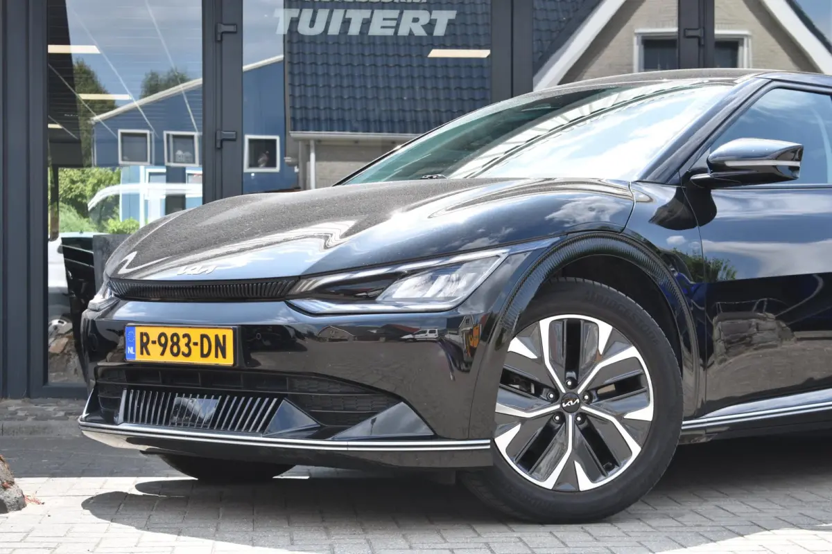 Plus 58 kWh SOH 100% | STOELKOELING | STOELVERWARMING | MERIDIAN | NAP | CAMERA | STUURVERWARMING