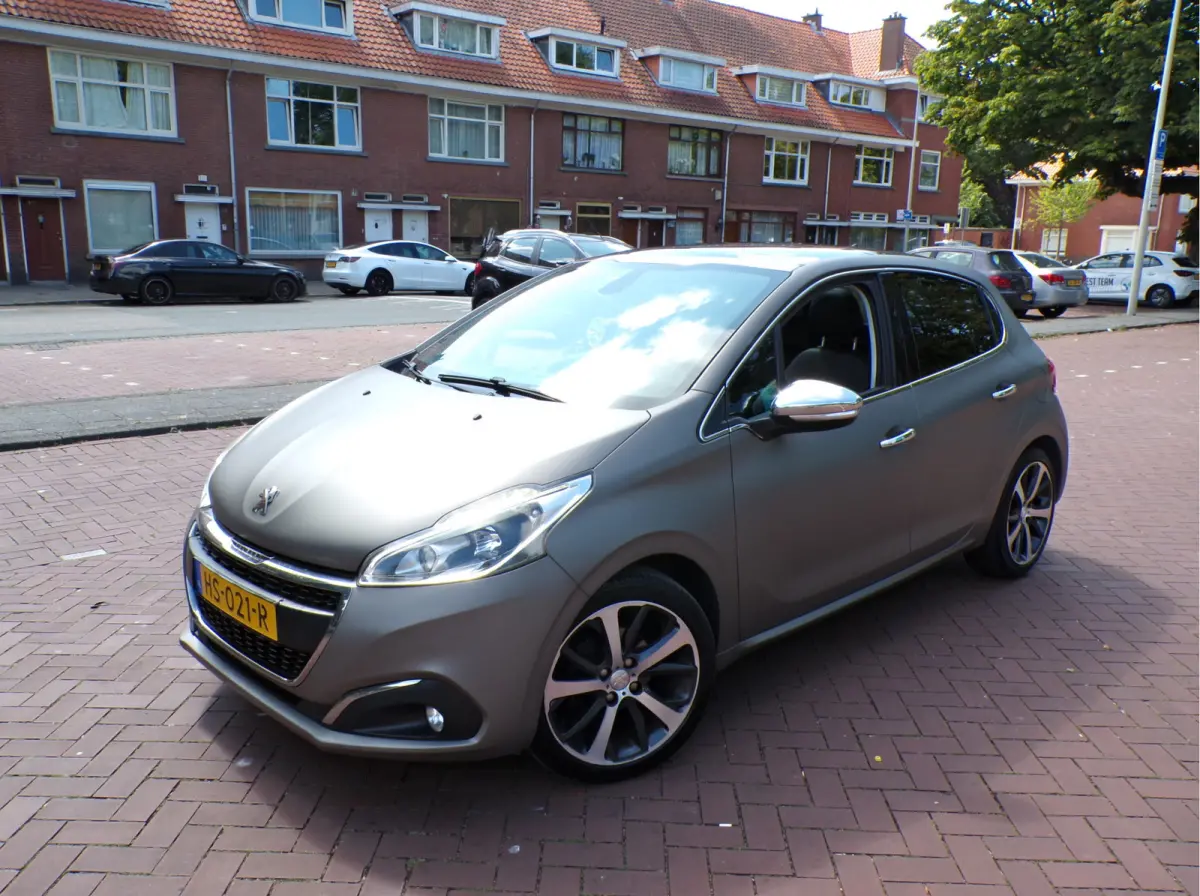 1.2 PureTech Première GT LINE UITVOERING 111 PK PANORAMADAK
