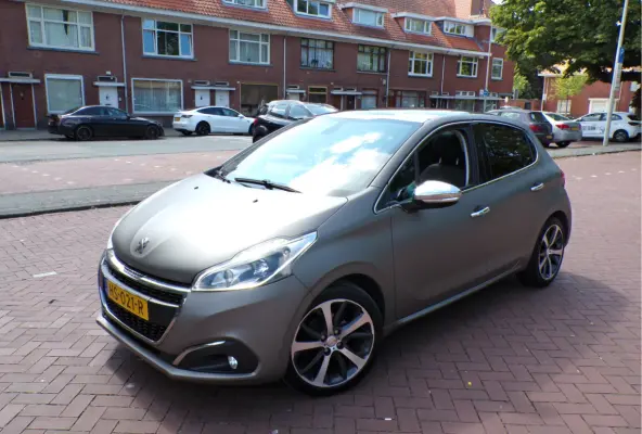 1.2 PureTech Première GT LINE UITVOERING 111 PK PANORAMADAK
