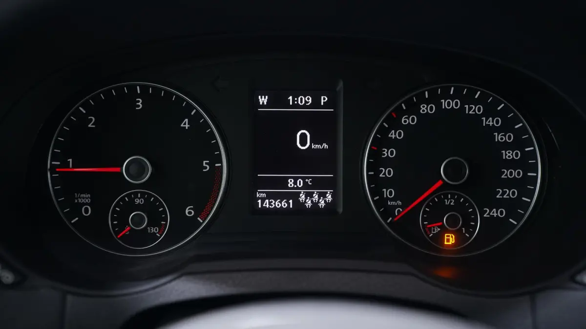 2.0 TDI 150 pk DSG Aut. GRIJS KENTEKEN Trekhaak Navi, Adapt.Cruise, 2x Elek. Schuifdeur, Leder Zwart