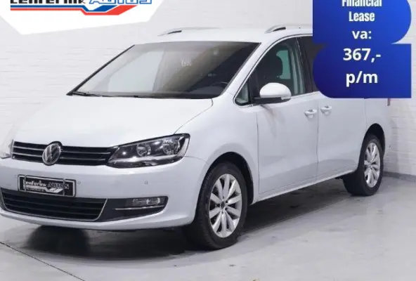 2.0 TDI 150 pk DSG Aut. GRIJS KENTEKEN Trekhaak Navi, Adapt.Cruise, 2x Elek. Schuifdeur, Leder Zwart