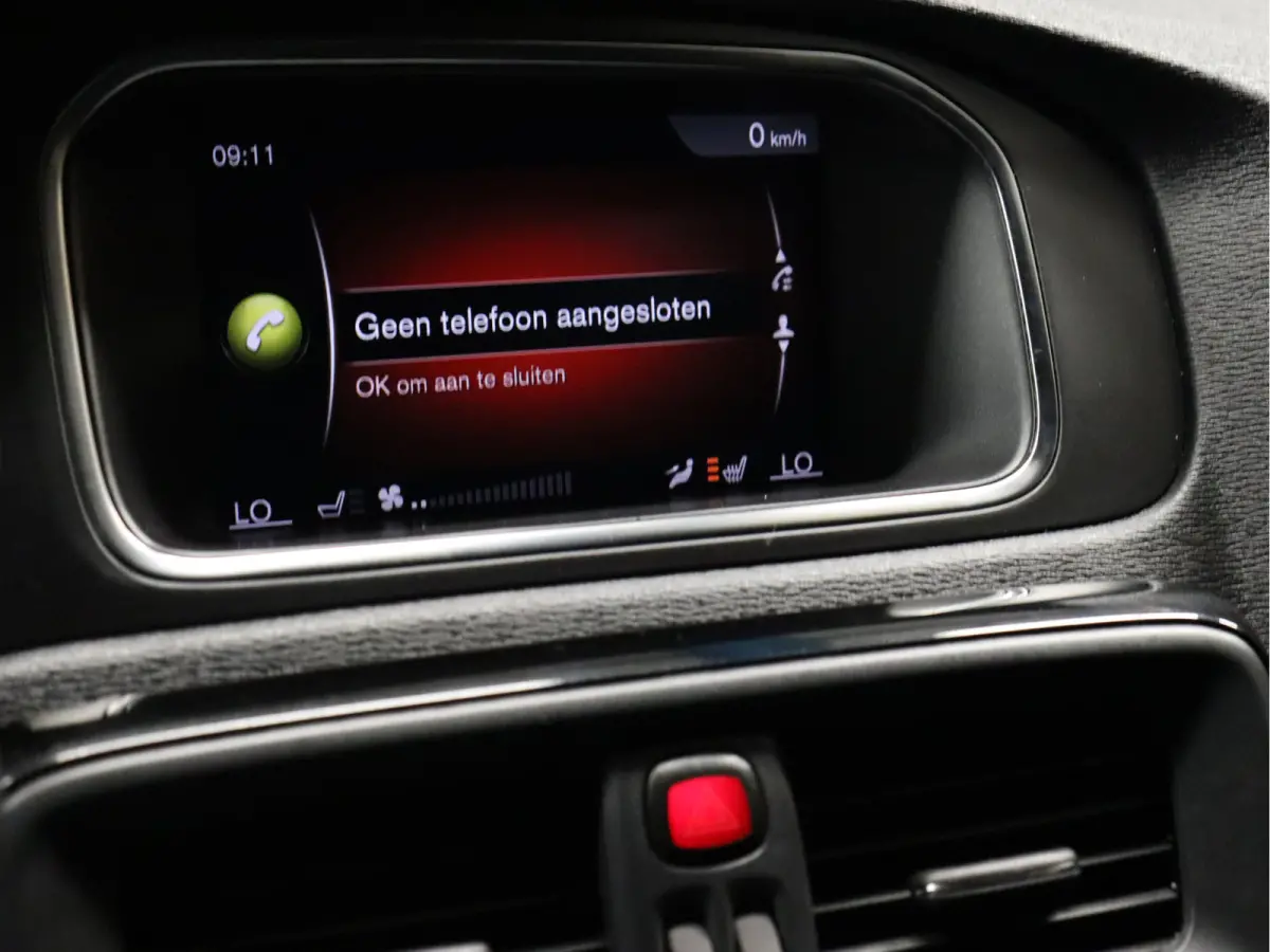 1.5 T3 Dynamic Edition [CRUISE CONTROL, STOELVERWARMING, DIGITALE TELLER, BLUETOOTH, NAVIGATIE, CLIMATE, NIEUWSTAAT]