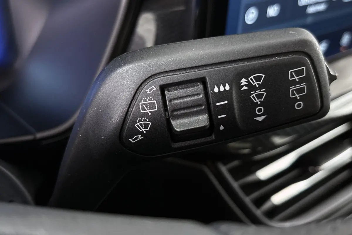 1.0 EcoBoost Hybrid ST Line X Panoramadak Stuur-Stoelverwarming Camera LED Koplampen