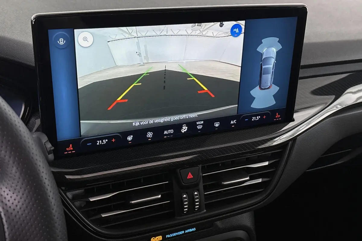 1.0 EcoBoost Hybrid ST Line X Panoramadak Stuur-Stoelverwarming Camera LED Koplampen