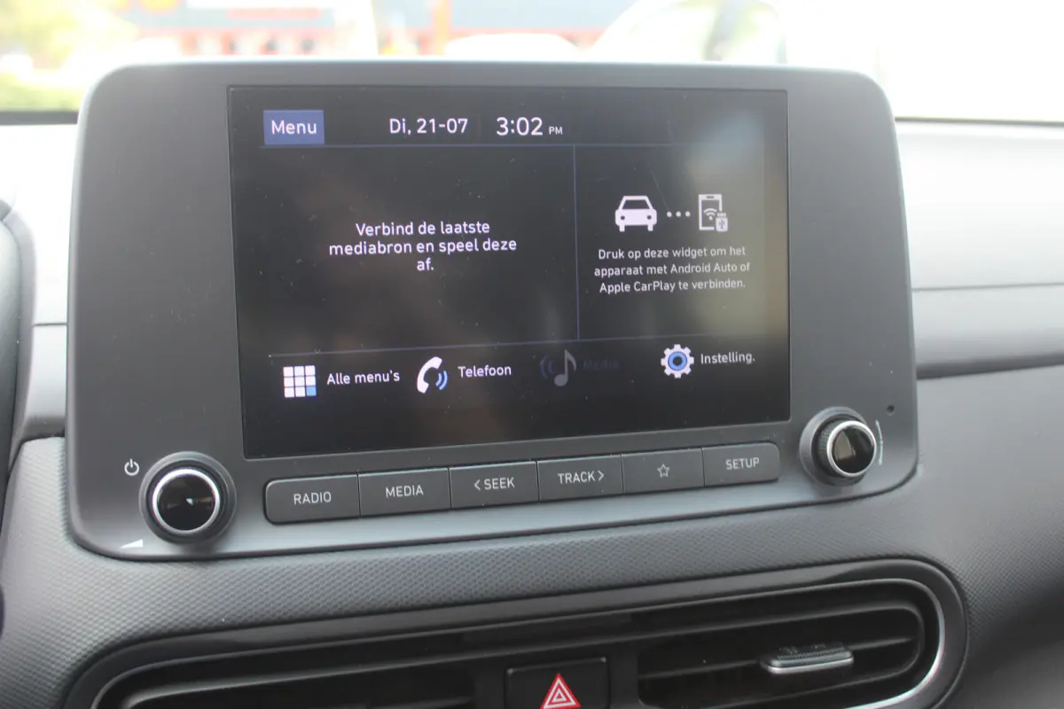 1.0 T-GDI Comfort Apple Carplay/Android Auto l Dab l Cruise control l Airco l  Dimlichten automatisch
