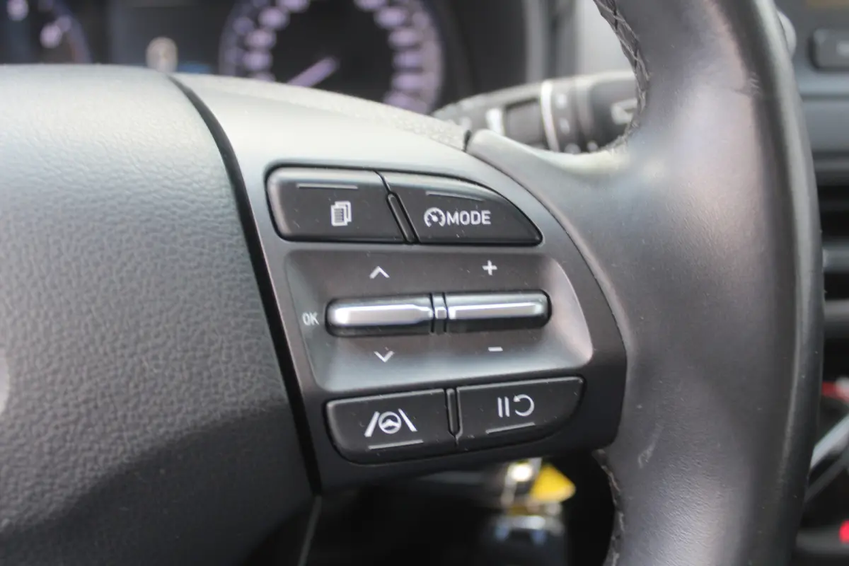 1.0 T-GDI Comfort Apple Carplay/Android Auto l Dab l Cruise control l Airco l  Dimlichten automatisch