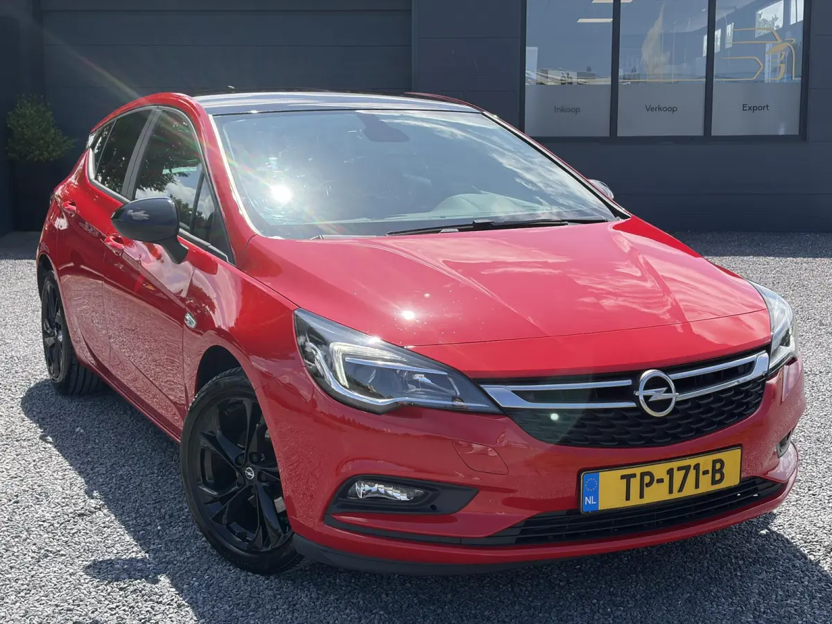 1.4 Black Edition 2e Eigenaar,Carplay,150pk,Navi,6 Bak,Airco,Cruise,Lm velgen,Pdc,N.A.P,Nieuwe Apk bij Aflevering