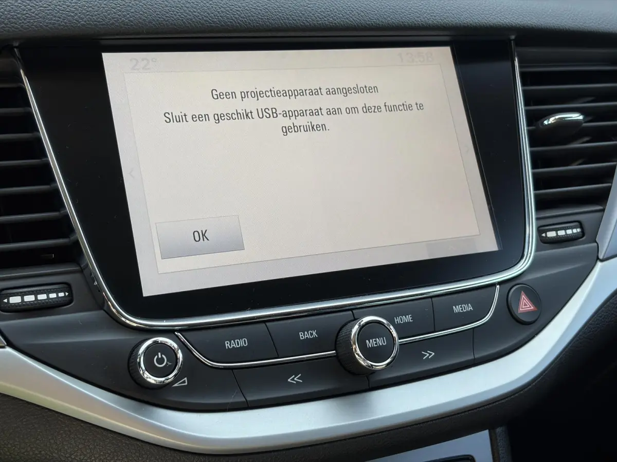 1.4 Black Edition 2e Eigenaar,Carplay,150pk,Navi,6 Bak,Airco,Cruise,Lm velgen,Pdc,N.A.P,Apk tot 10-2027