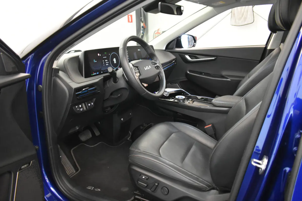 Plus Advanced 77.4 kWh Trekhaak Vol Leder Pano Camera Mem Seats