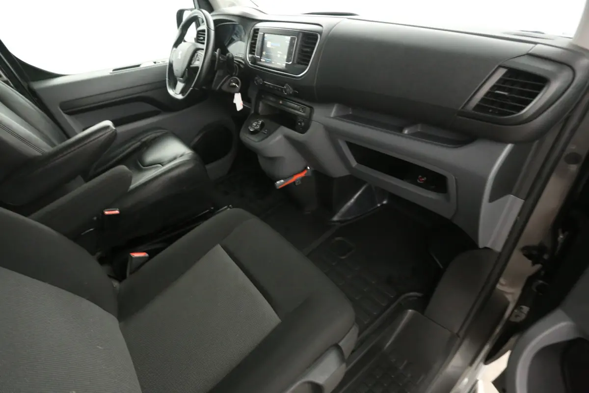 2.0 BlueHDI 145PK L2H1 | Automaat | Airco | Cruise | Camera | Carplay | Parkeersens.