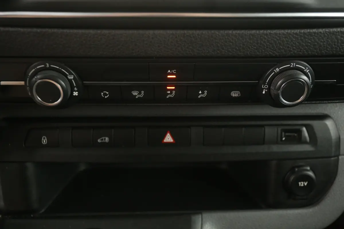 2.0 BlueHDI 145PK L2H1 | Automaat | Airco | Cruise | Camera | Carplay | Parkeersens.