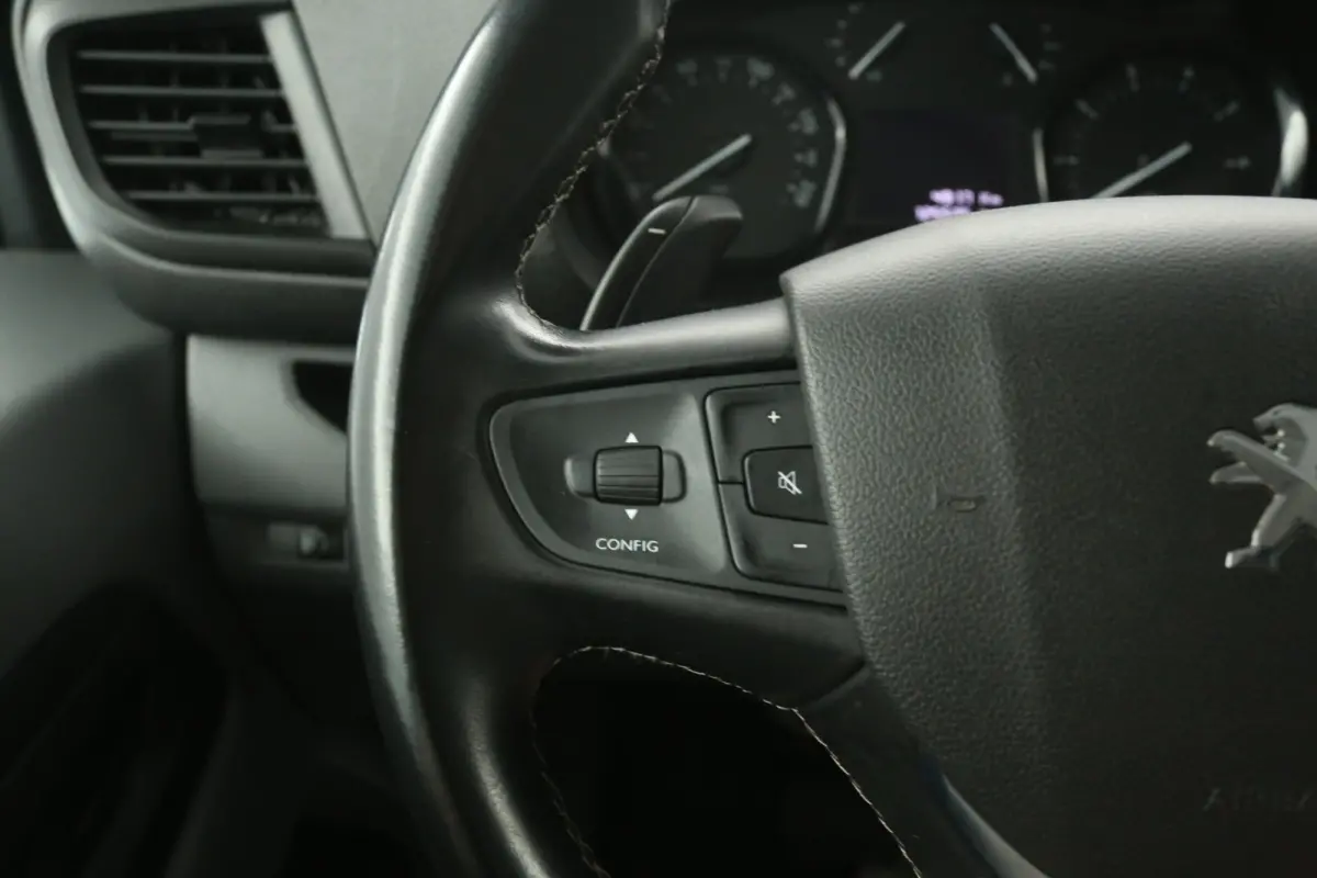 2.0 BlueHDI 145PK L2H1 | Automaat | Airco | Cruise | Camera | Carplay | Parkeersens.