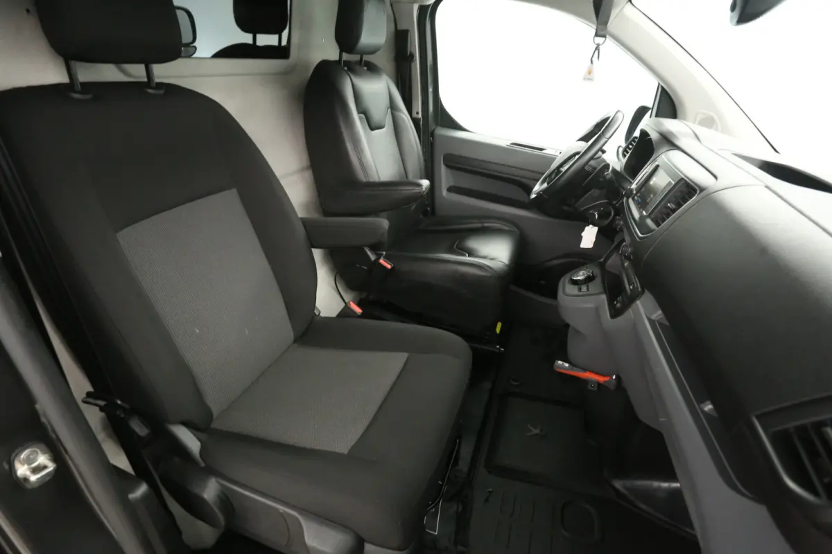 2.0 BlueHDI 145PK L2H1 | Automaat | Airco | Cruise | Camera | Carplay | Parkeersens.