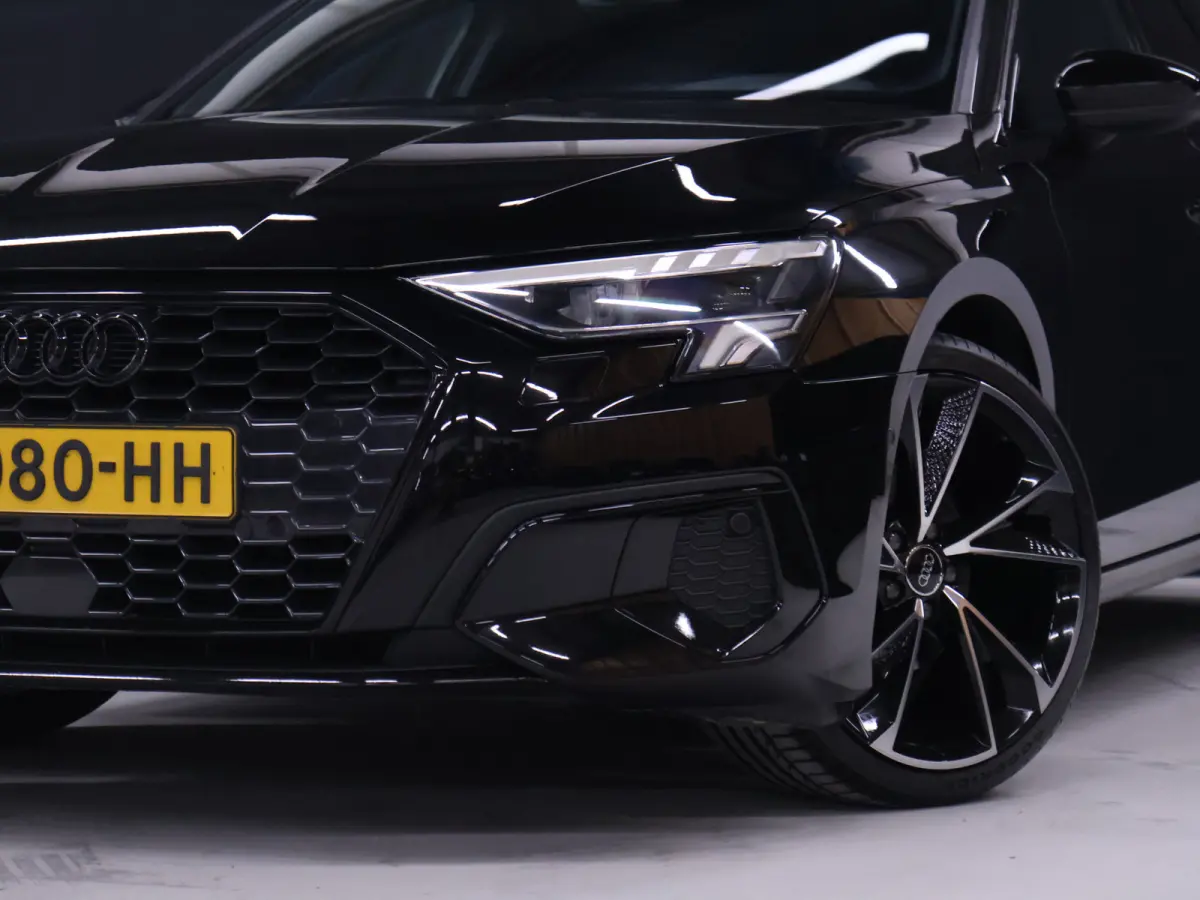 35 TFSI Sport Black Edition [ADAPTIVE CRUISE, BANG & OLUFSEN, HEAD-UP, APPLE CARPLAY, TREKHAAK AFNEEMBAAR, ANDROID, MEMORY SEATS, STOELVERWARMING, VOL LEDER, PDC V+A, CLIMATE, NIEUWSTAAT]