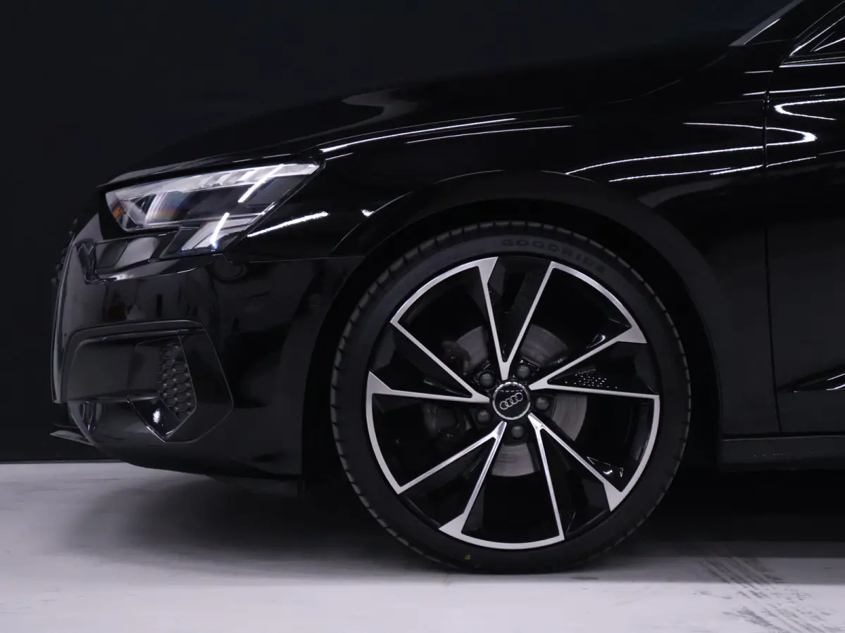 35 TFSI Sport Black Edition [ADAPTIVE CRUISE, BANG & OLUFSEN, HEAD-UP, APPLE CARPLAY, TREKHAAK AFNEEMBAAR, ANDROID, MEMORY SEATS, STOELVERWARMING, VOL LEDER, PDC V+A, CLIMATE, NIEUWSTAAT]