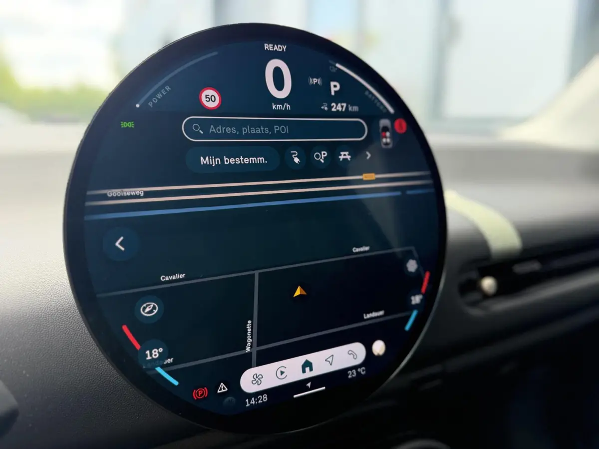 Cooper E Essential 40.7 kWh