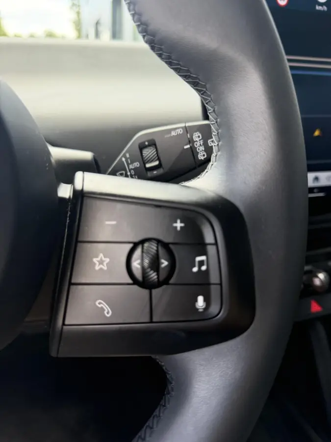 Cooper E Essential 40.7 kWh