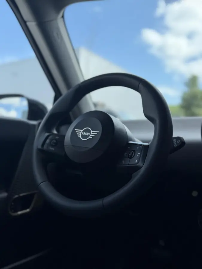 Cooper E Essential 40.7 kWh
