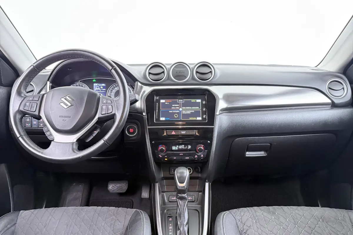 1.5 Hybrid Style | Org NL | Navigatie | Adap. Cruise | Stoelverwarming |